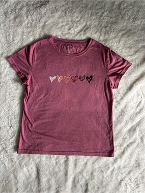 Pink Heart Graphic Short Sleeve T-Shirt – Size Medium
